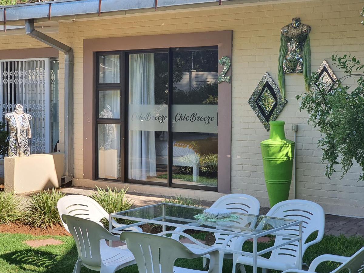 Hotel Chic Breeze Bloemfontein Exterior foto