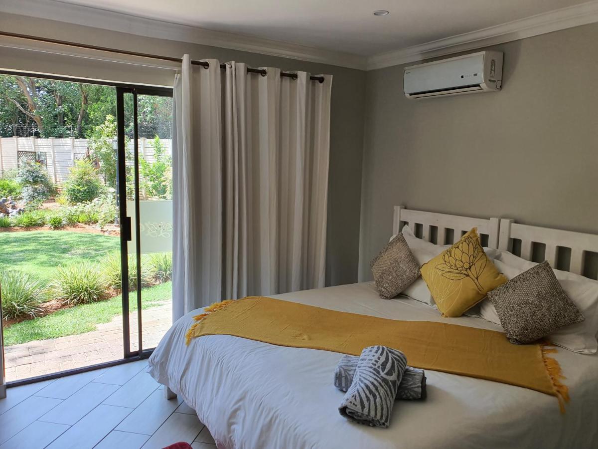 Hotel Chic Breeze Bloemfontein Exterior foto